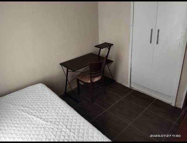 6 bed property for sale in THE RIDGE